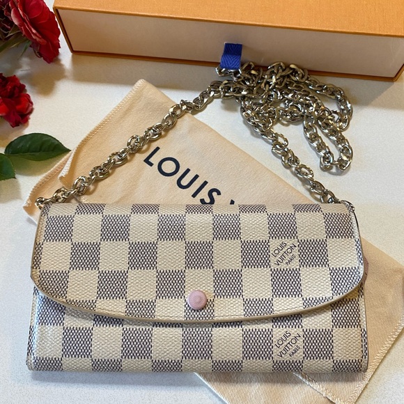 🎀LOUIS VUITTON Emilie Wallet Damier Azur - Picture 4 of 16